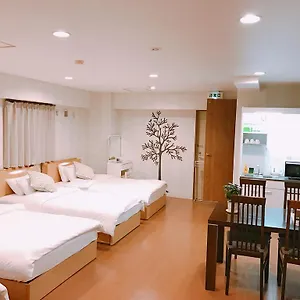 Sarangbang Guest house Kyoto